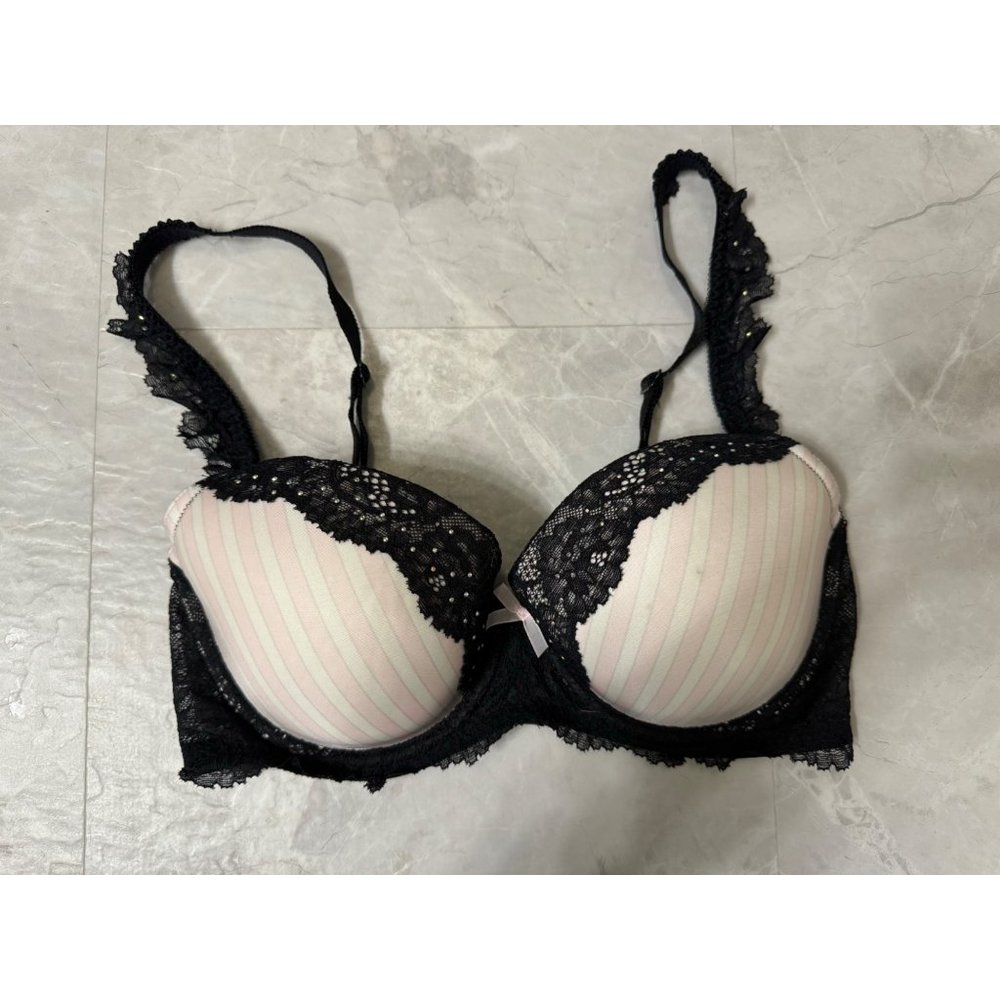 Victoria's Secret Dream Angels Lined Demi 32DD